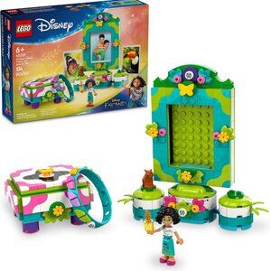 LEGO Disney Encanto Mirabel’s Photo Frame & Jewelry Box 43239 |